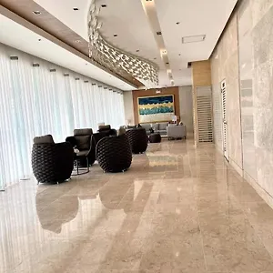 **** Hotel Shore Residences Philippines